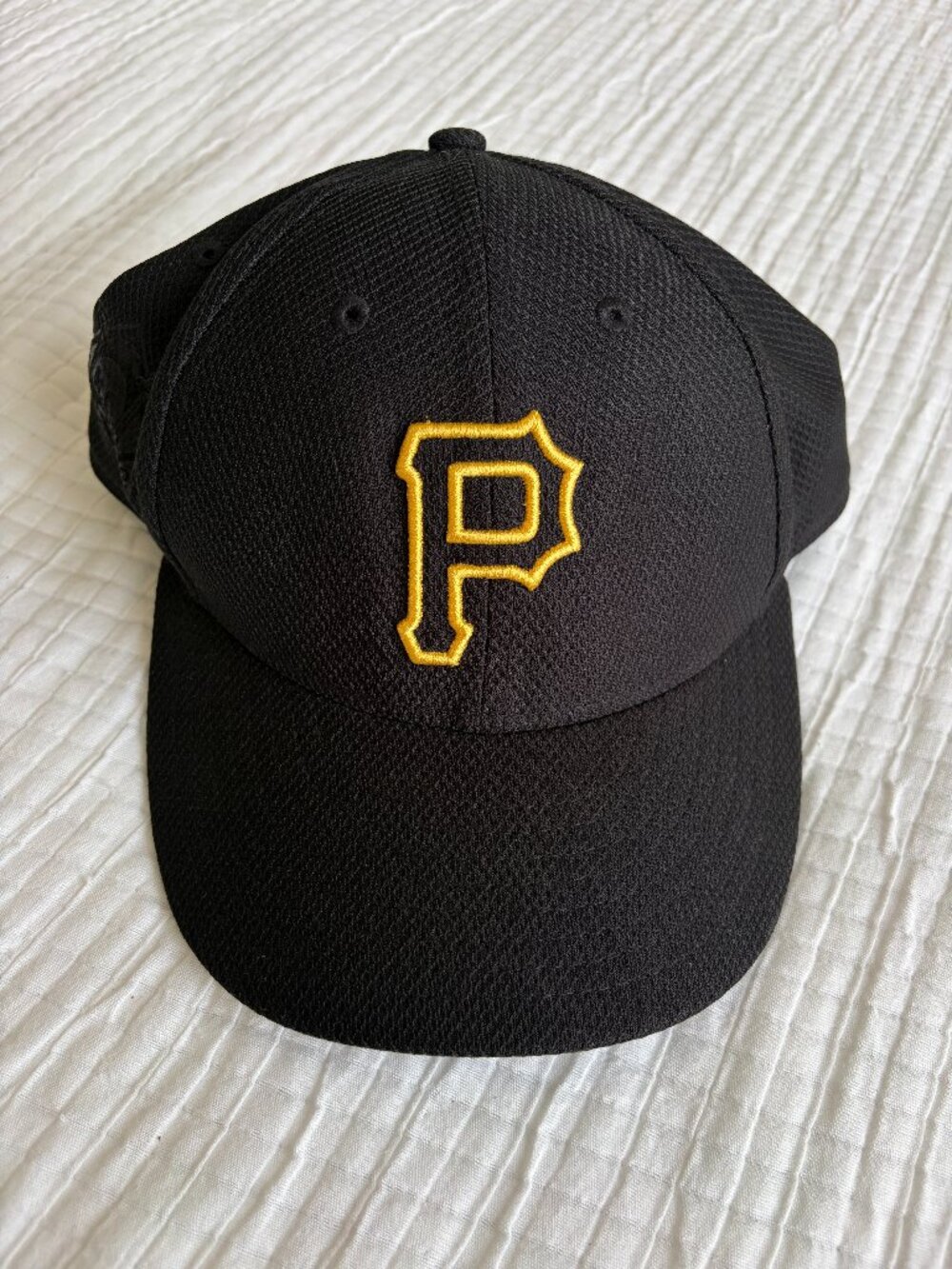 New Era Pittsburgh Pirates Hat 7 3/8 Black 59FIFTY Authentic Collection MLB Cap